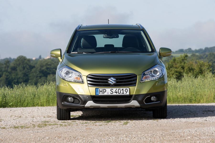  Suzuki SX4 2013 года  (фото 14 из 44)